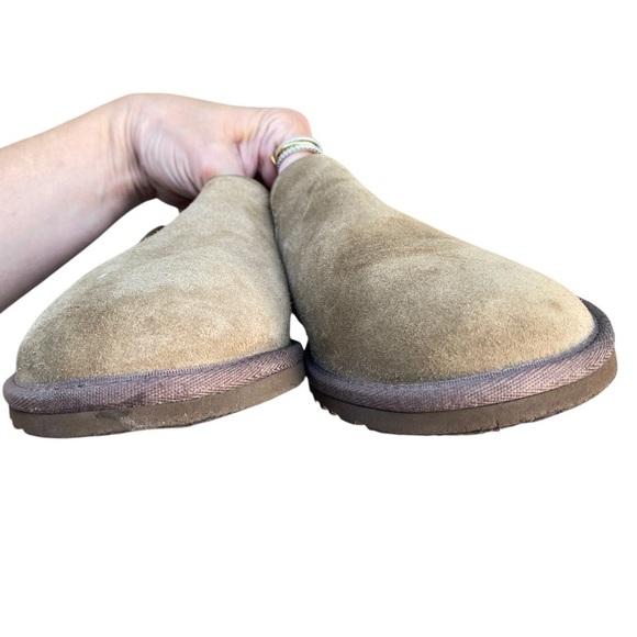 UGG Men\'s Tan Suede Slip-On Shoes main image 5